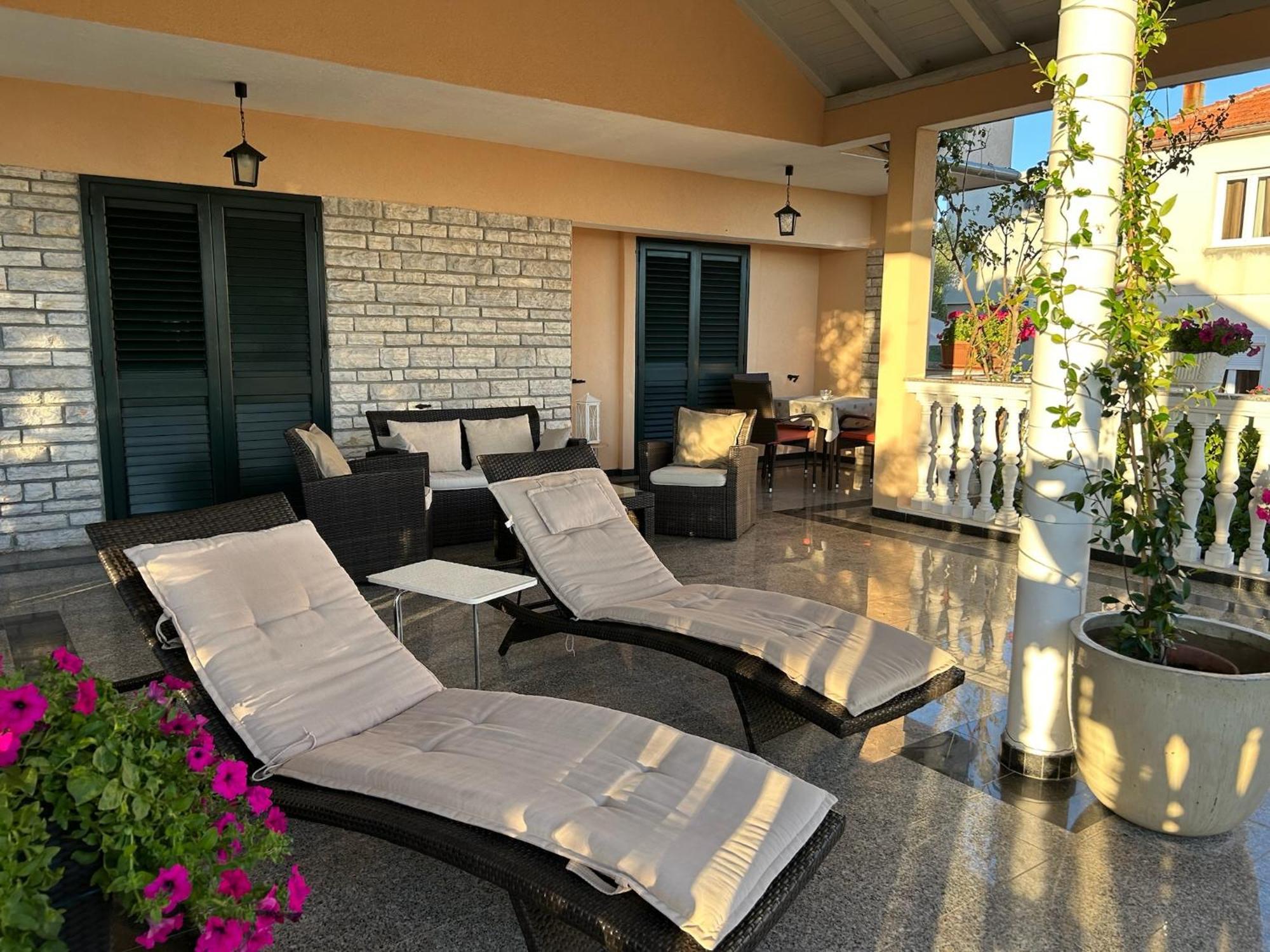 Holiday Home Villa Romantica Sveti Filip i Jakov Dış mekan fotoğraf