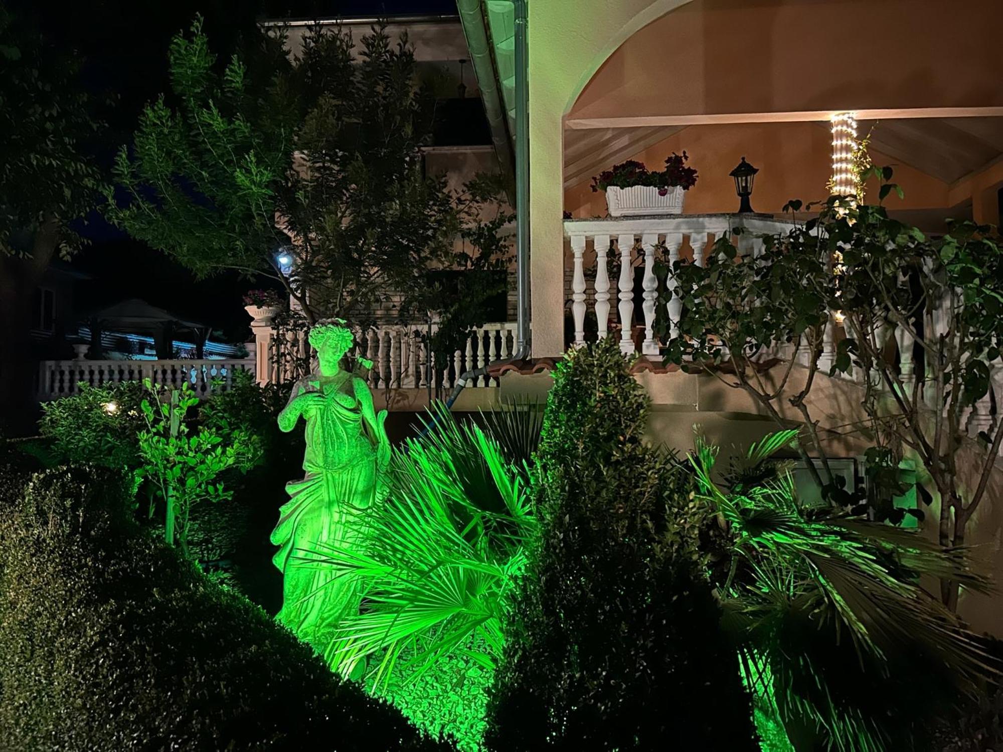 Holiday Home Villa Romantica Sveti Filip i Jakov Dış mekan fotoğraf