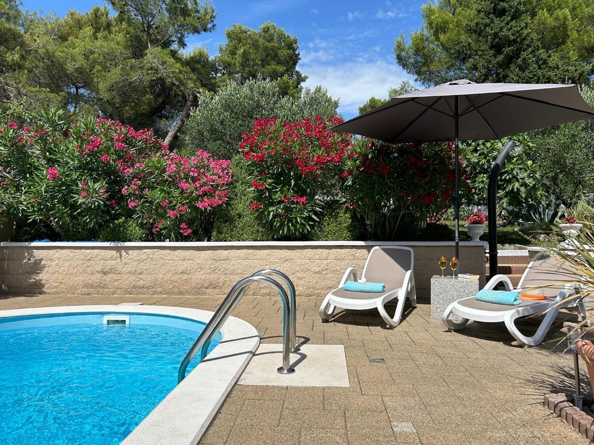 Holiday Home Villa Romantica Sveti Filip i Jakov Dış mekan fotoğraf