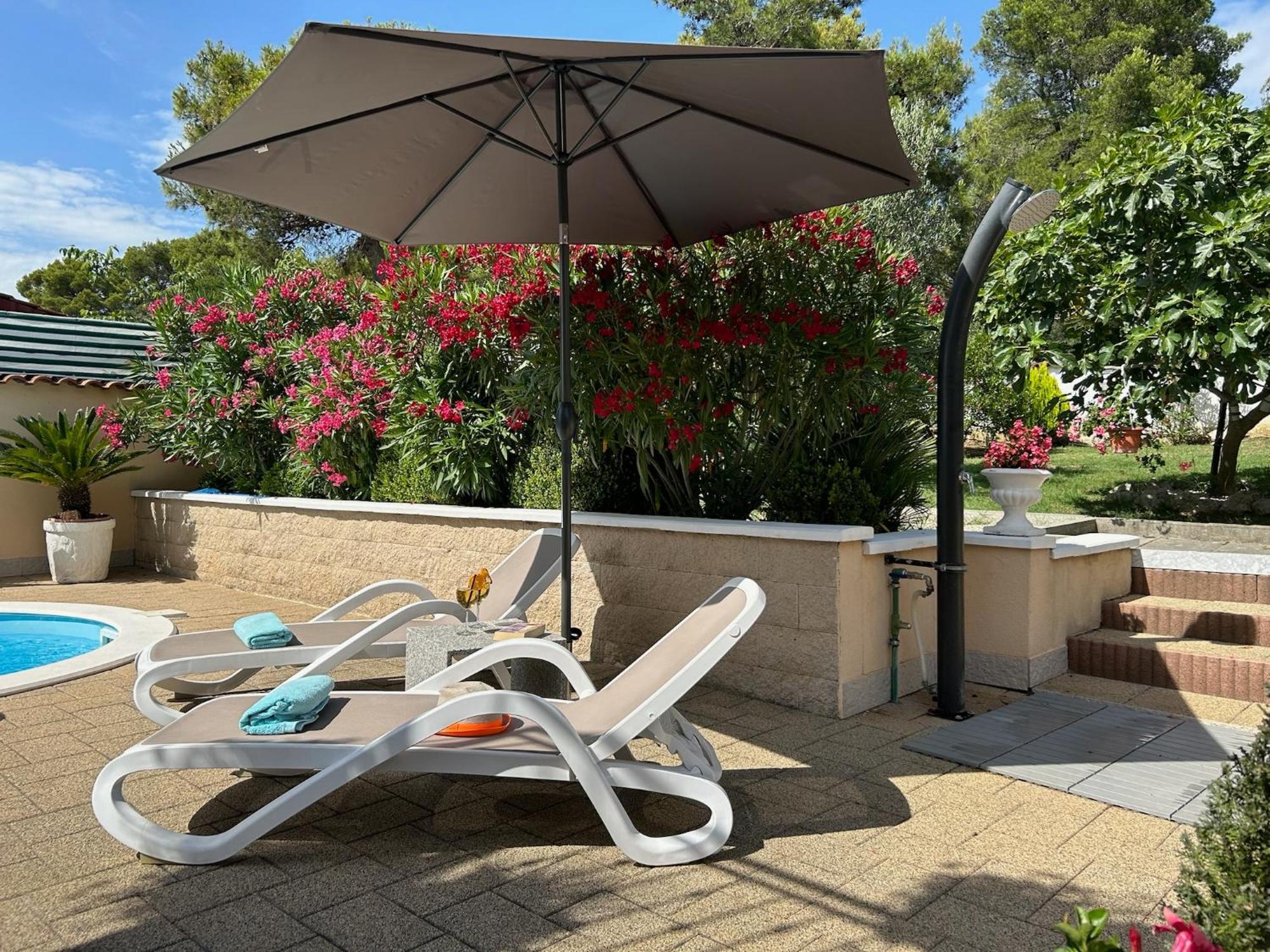 Holiday Home Villa Romantica Sveti Filip i Jakov Dış mekan fotoğraf